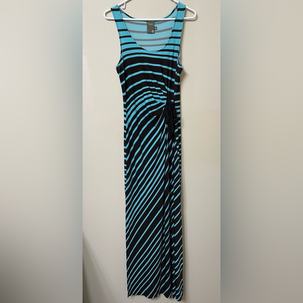 Taylor Black & Aqua Diagonal Stripe Maxi Dress -Comfortable Fabric